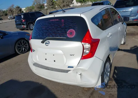2015 Nissan Versa Note Sv z USA, uszkodzony, nr VIN 3N1CE2CP3FL399343